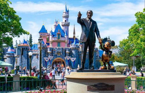 Hello Sunshine OC minutes to Disneyland-Family Friendly - Foto 61