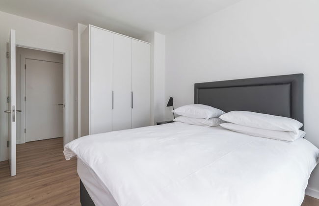 Cornerstone Two - Foto 1