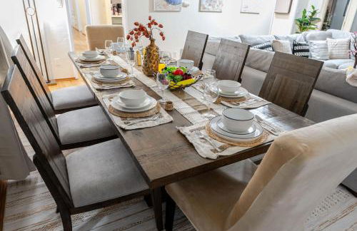 Entire Private Home with 4 Bedrooms 2 Bathrooms, Spacious, Lux King Bed, Ranch Style, Prime Area, Available Now - Photo 27