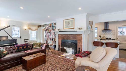 Beautifully Restored Home in Manchester Village - Foto 2