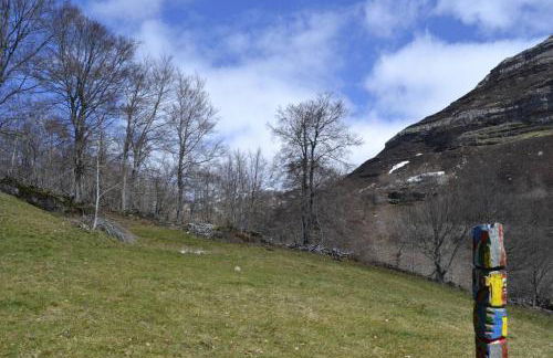 Preciosa cabaña pasiega restaurada - Foto 1