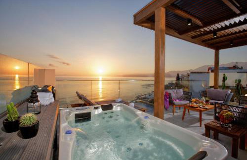 Hersonissos Beach Front Suites - Photo 40