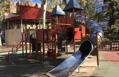 Ático Azalea - Corazón del Carmen, doble balcon, wifi - Foto 31