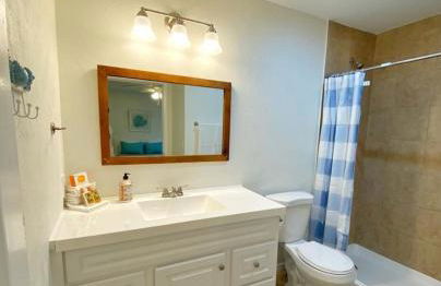 *NEW*Sunshine Gorgeous- 3BD/2BA -Private Backyard! - Foto 7