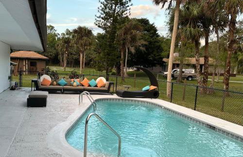 Vacation pool home in the woods. - Foto 2