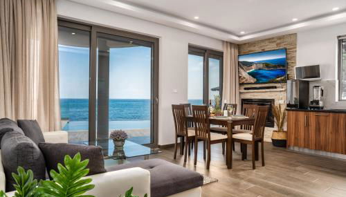 Violet Beach Front Private Villa - Foto 4, minibar