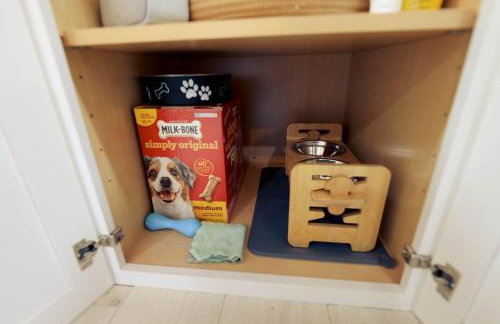 Spacious home away from home! Hot tub! - Photo 10