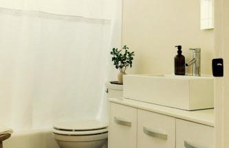 Cozy Family Home - 20 Mins from Disneyland - Foto 17