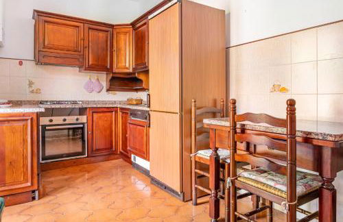 GuestHost - Yunger House with Garden and Balcony x5 - Foto 4