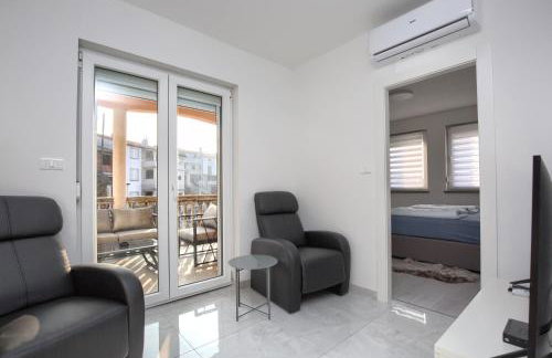 Apartment Vukadin - Photo 13