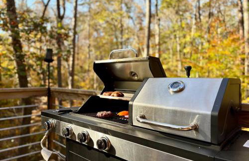 Romantic Cabin, Hot Tub, Lake Access, OutdoorLiving! - Foto 24