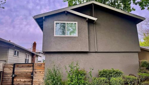 Central Midtown Apt-Secure Parking-Walk to Target - Foto 3