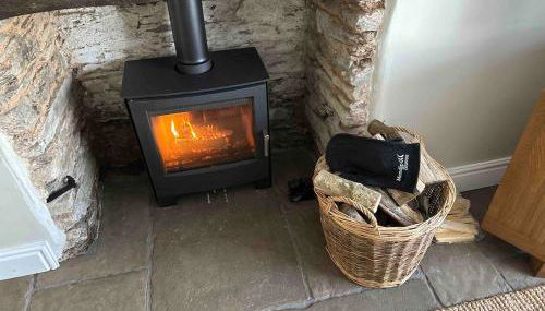 Character 3 Bed Cottage, Close to Waters edge, Parking - Foto 4