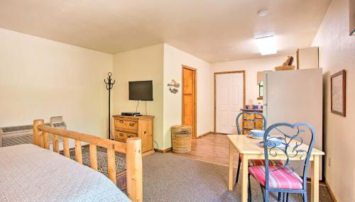 Bright Davis Escape with Screened-In Porch! - Foto 4