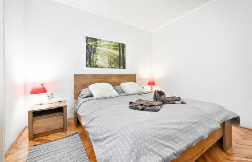 Amazing Home In Ivanska With Kitchen - Foto 32