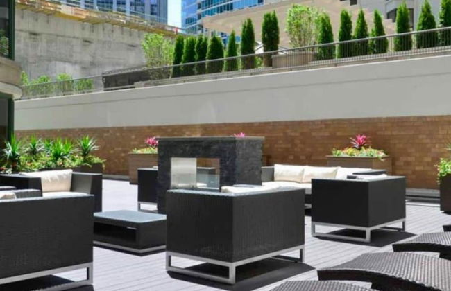 The Stratus - Vibrant Studio in Heart of Downtown - Foto 21