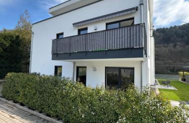 "Auslese 54" -Direkt am Moselufer- Gästezimmer & Ferienwohnung - Foto 24