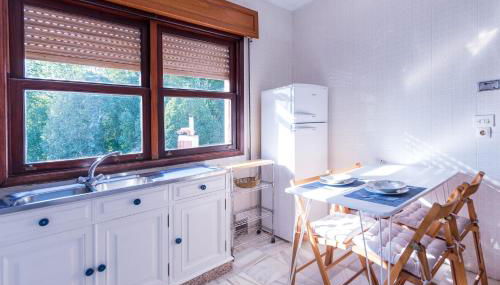 Luminoso apartamento reformado en villa termal - Photo 4