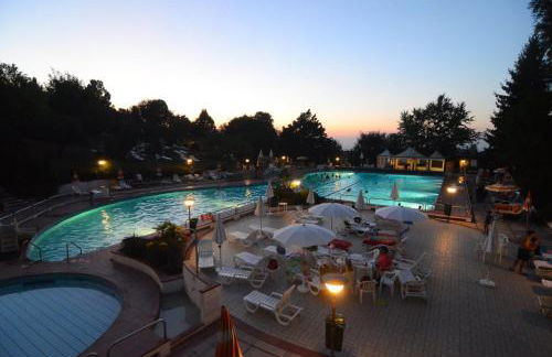 Villetta immersa nel verde - Foto 51