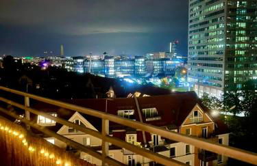 Great View to Allianz Arena & Free Garage Parking - Foto 9