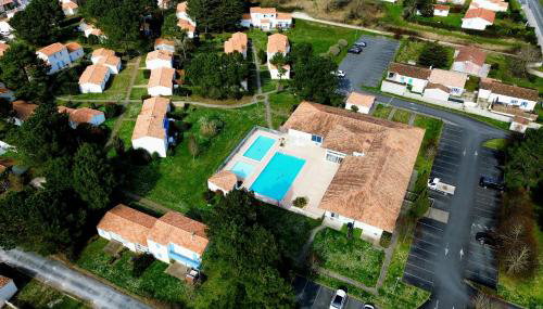 Charmante petite maison pour 4 personnes CDC FR90C10G - Foto 2