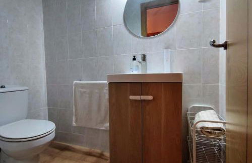 ¡Espectacular apto con vistas al mar con Wifi! - Foto 9