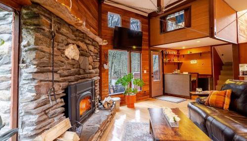 MapleCastle == HotTub, RiverSide, IndoorHummock, FirePlace, BackYard - Foto 2