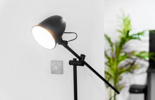 Spacious Loft Style Apartment - Near City Centre - Smart TV- WIFI - Parking - 3NT - Foto 29