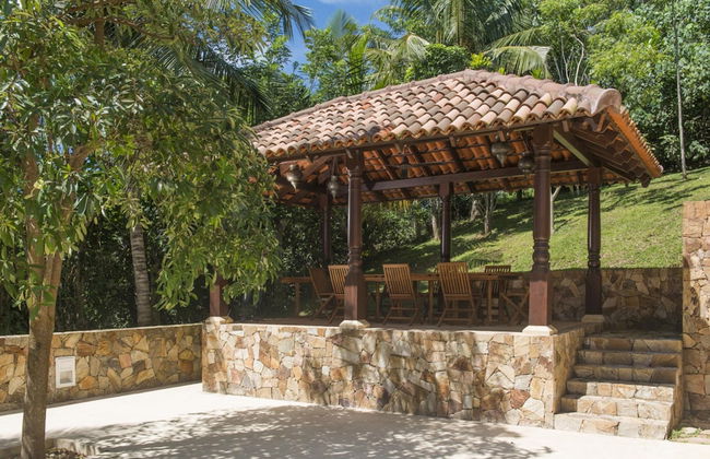 Ceylon House in Weligama - Photo 28