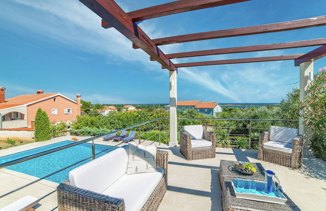 Spacious Detached Villa with Pool near Pula with sea View - Foto 17