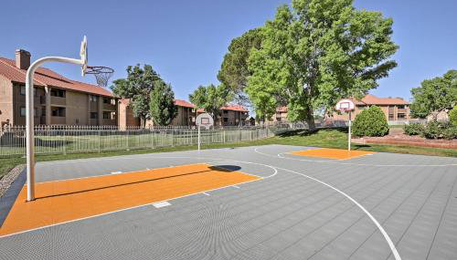 5 Mi to Town Square Park: Condo in Sports Village - Foto 2
