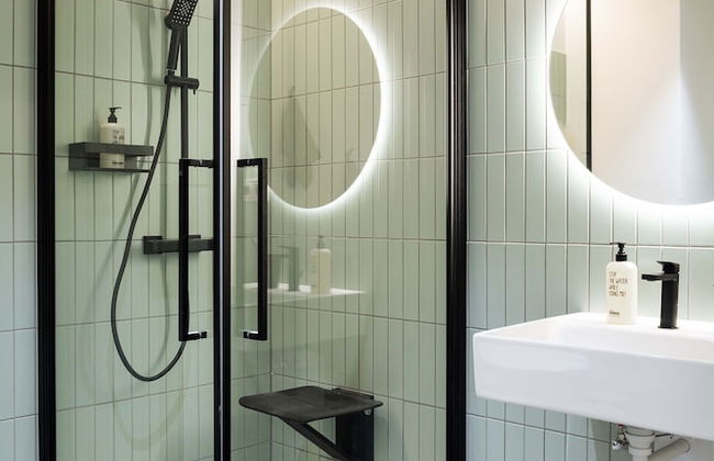 Urban Jungle Apartments - Photo 76