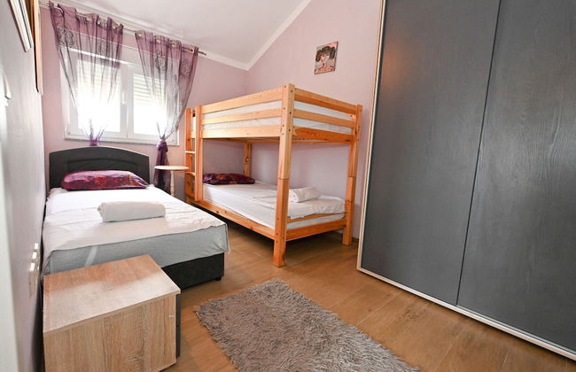 Home With Swimming Pool & Outdoor Kitchen - Foto 6