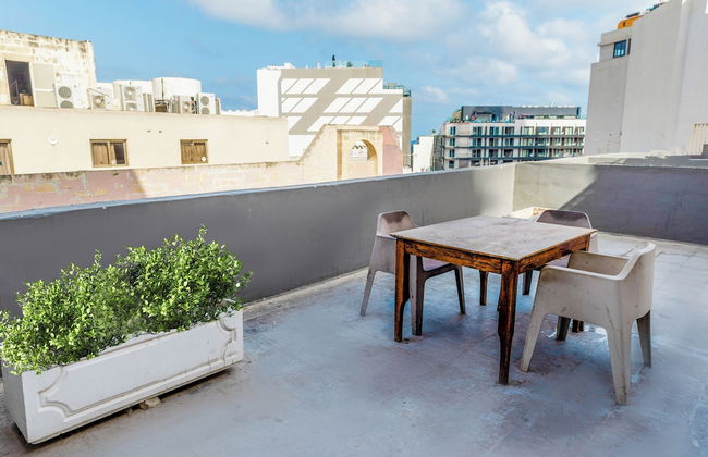 The Seven Apartments - Photo 44