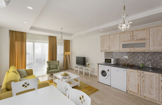 Kybele Suits - Photo 26