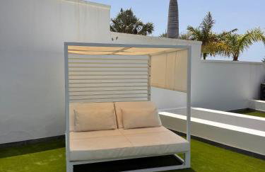 Villa Dedalos - Spacious luxury Villa with heated pool in Puerto Calero - Foto 24