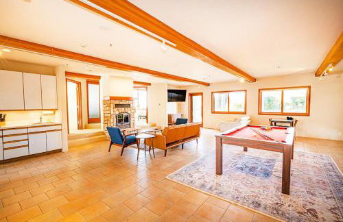 Beach Villa Home - Walk to Beaches Trails Restaurants Activities & more - Foto 4