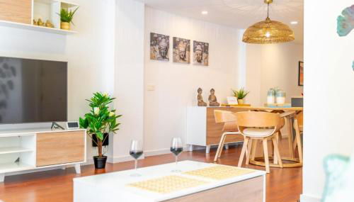 Expoholidays- Rueda Lopez con PARKING GRATIS 3A - Foto 2