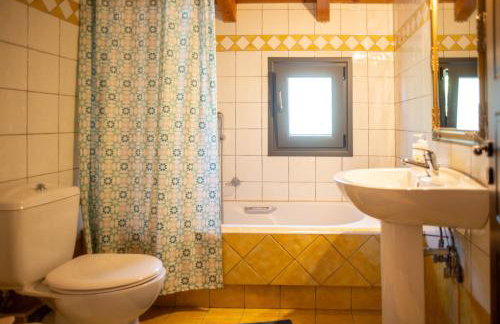 Agnes Cottage House - Photo 10