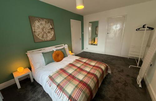 Duke's Retreat - 4 BR Sleeps 8 Ideal 4 Contractors - Foto 30