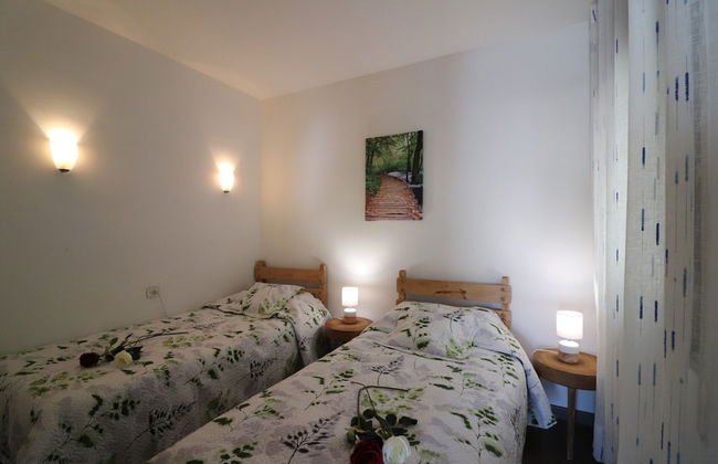 Apartment in Roses With Balcony - Photo 4