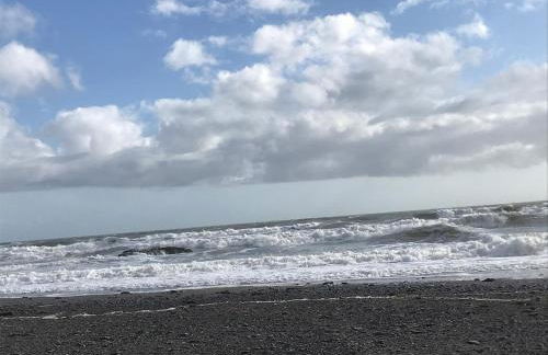 Romantic cliff top chalet at Whitsand Bay beach - Photo 34