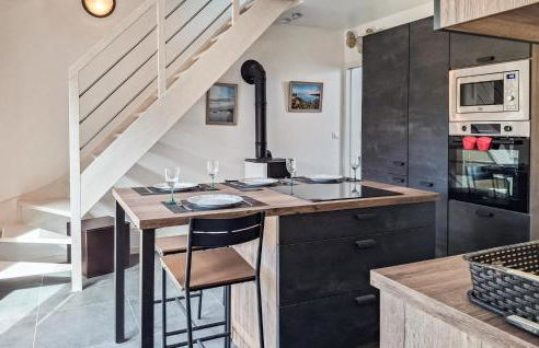 2 Bedroom Gorgeous Home In Saint-Pabu - Foto 13