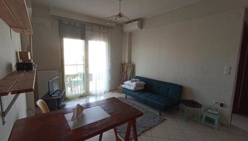 Φωτεινό κοντά στον σταθμό ΚΤΕΛ Θεσσαλονίκης - Foto 2