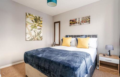 Modern Three Bedroom House Free parking wifi - Foto 11