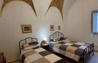 Casa Santa Maria - Beautifully restored house in centro storico Irsina Basilicata Puglia - Photo 9