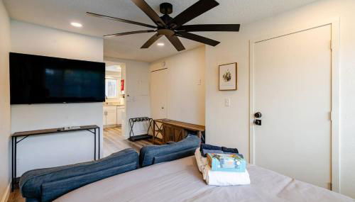 Downstairs UO, Autzen, Amazon Pk - Foto 2