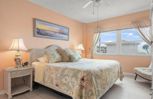 Oceanfront Oasis - 2BR2BA direct oceanfront! - Foto 23