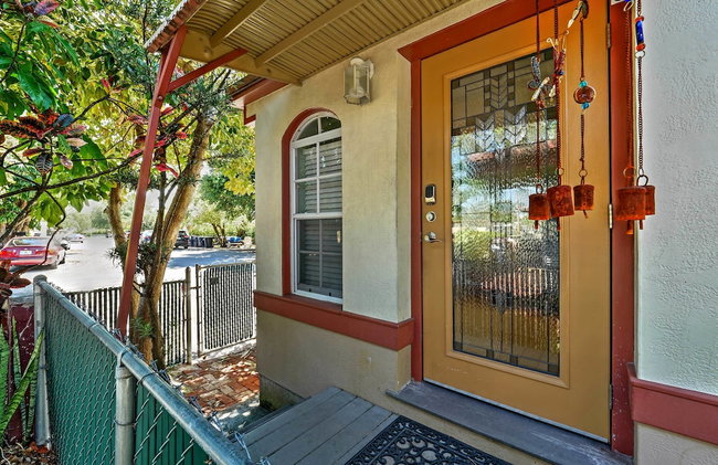 Miami Beach HomeStay - Photo 24