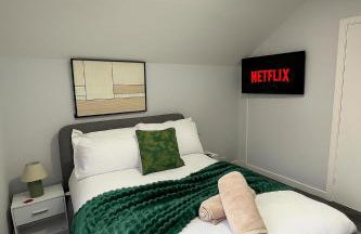 Bright Haven 6 Mins to Airport with Driveway & Garden Sleeps 7 - Foto 20